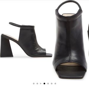 Vince Camuto Avangila Leather Pumps Black 8.5